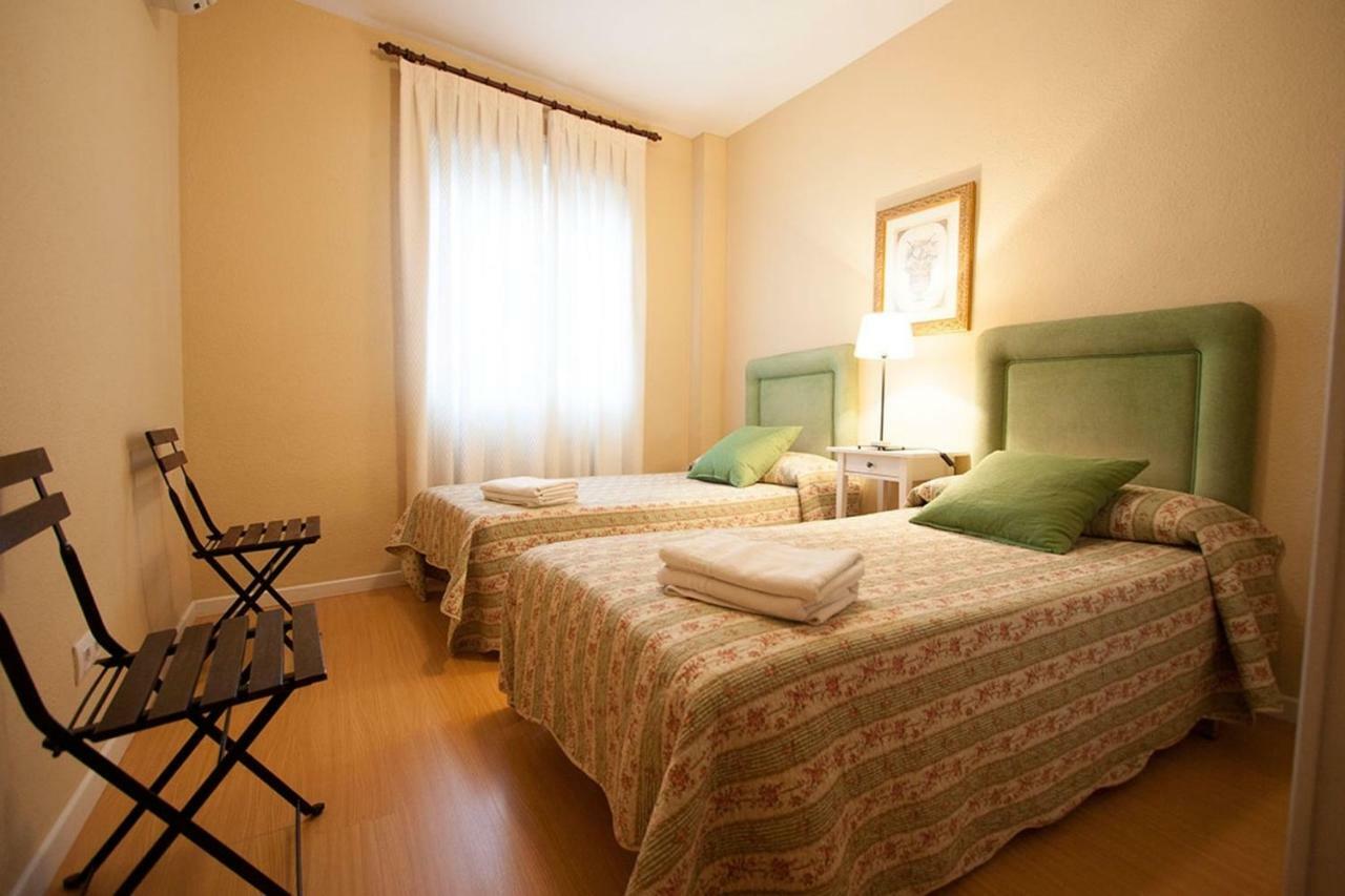 Апартаменты Macarena Flat Севилья Экстерьер фото